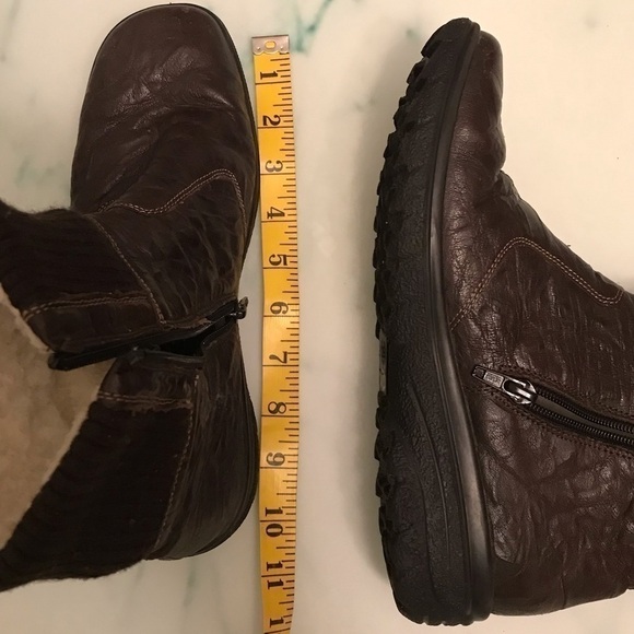 𝅺reiker booties, dark brown, women’s size 39. - Picture 7 of 14